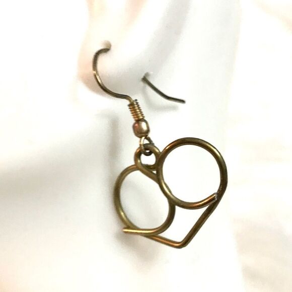 Heart Shaped Wire Earrings - Picture 2 of 2